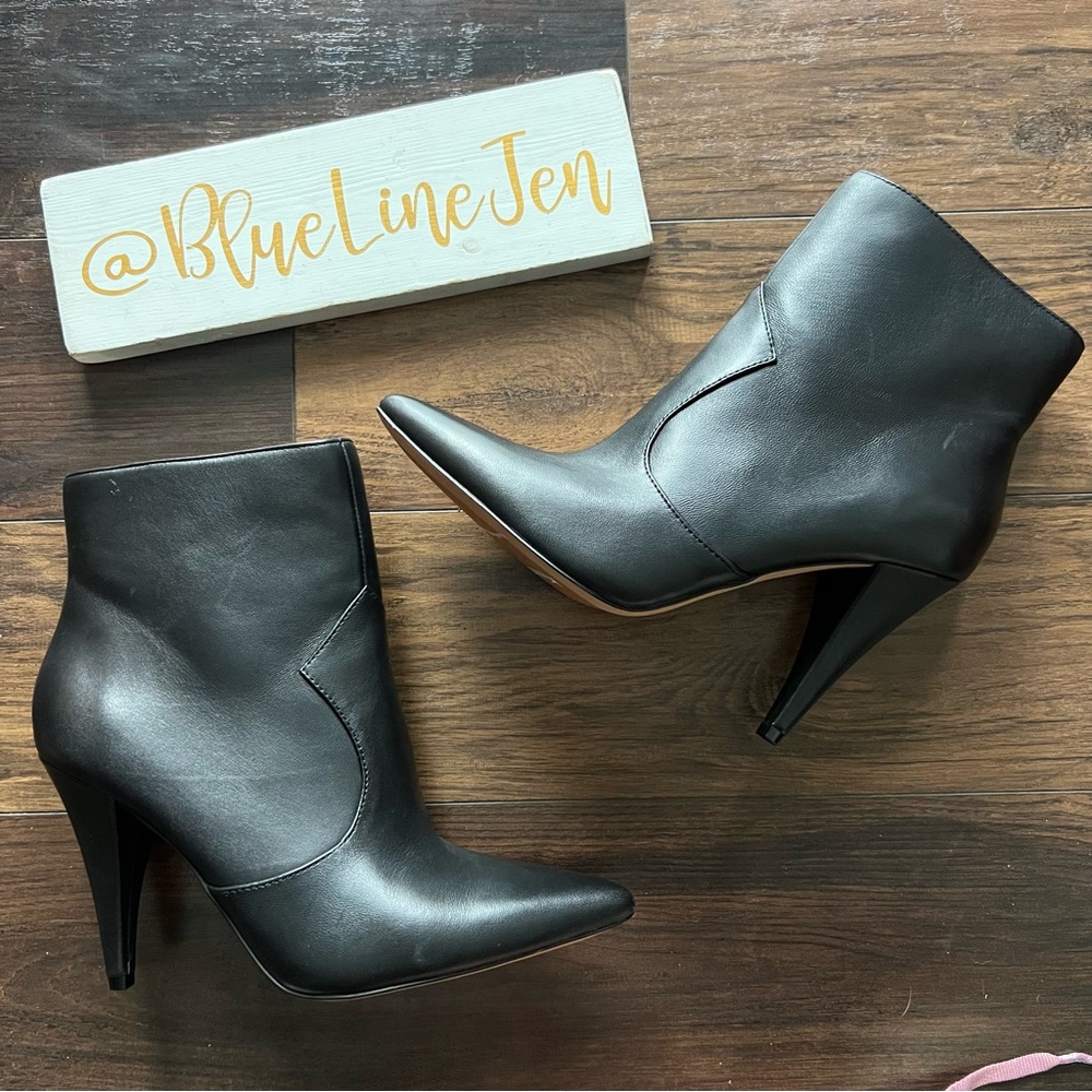 Vince Camuto Azentela Pointy Toe Boots NWOT - Picture 1 of 9